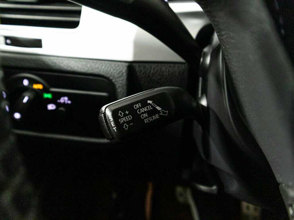 Volkswagen Touareg 2015 года с пробегом. Фото: #19