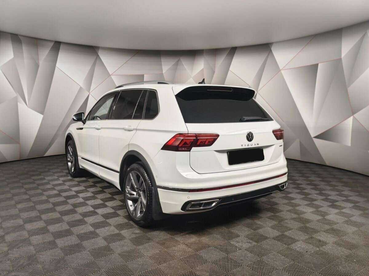 Volkswagen Tiguan 2021 года с пробегом. Фото: #3