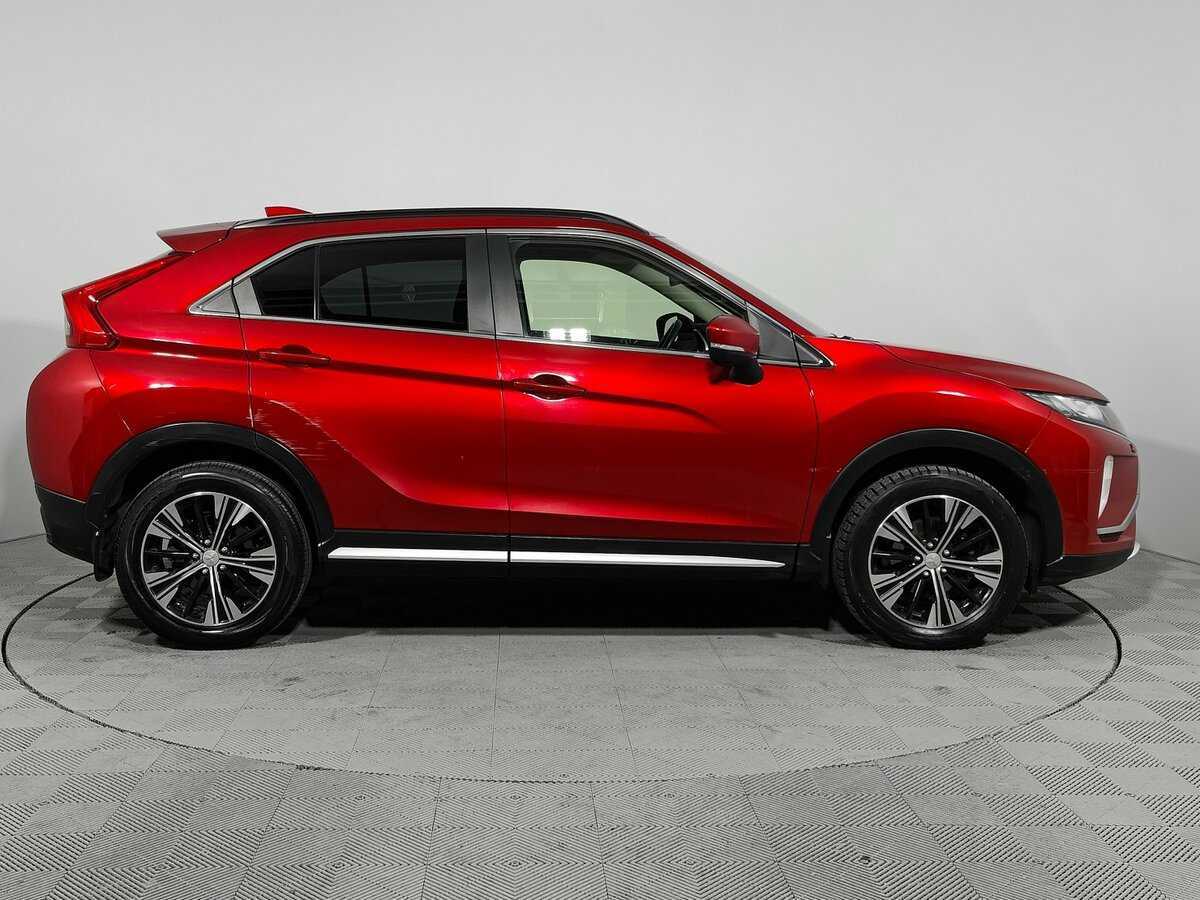 Mitsubishi Eclipse Cross 2018 года с пробегом. Фото: #4