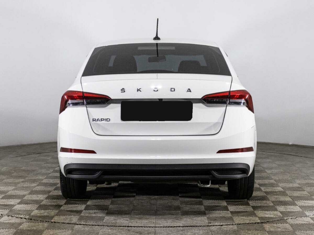 Skoda Rapid 2021 года с пробегом. Фото: #5