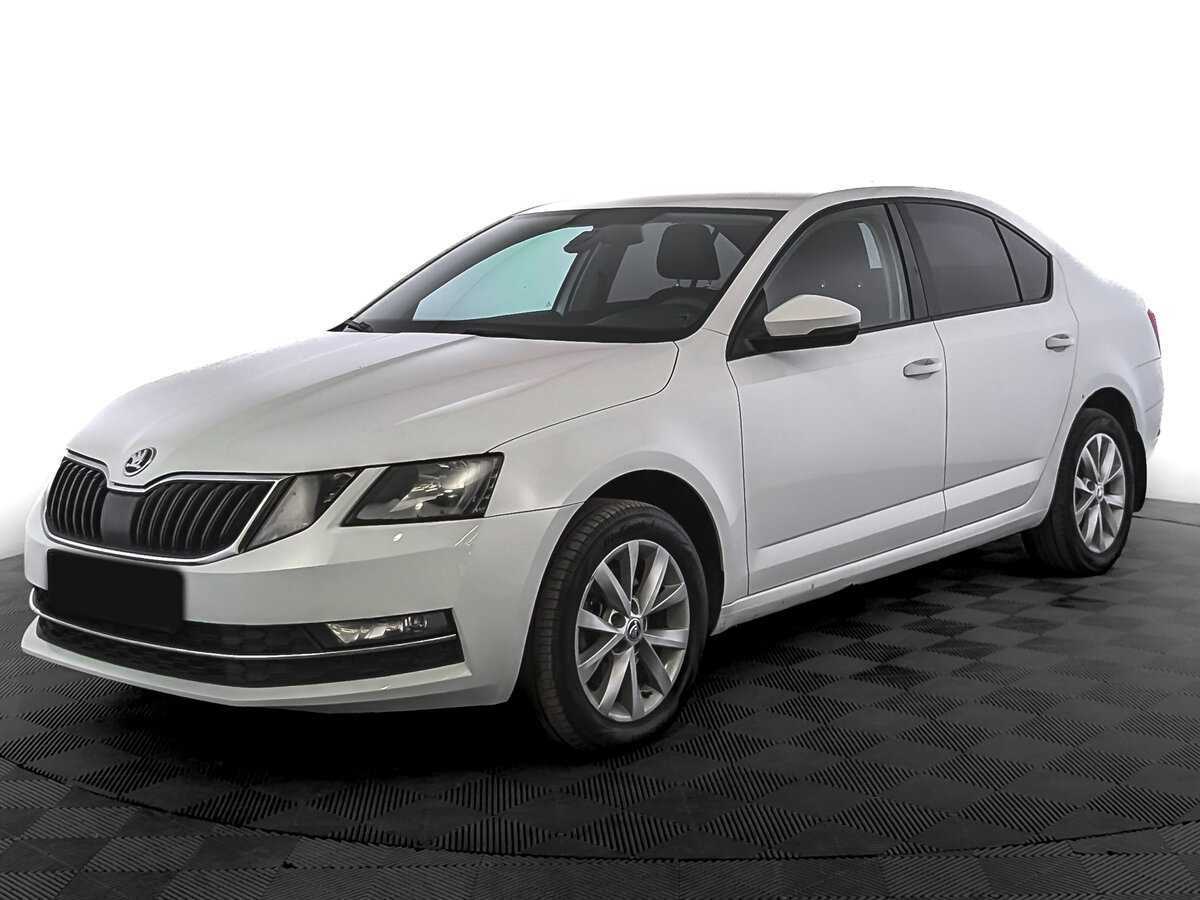 Skoda Octavia 2018 года с пробегом. Посмотреть фото
