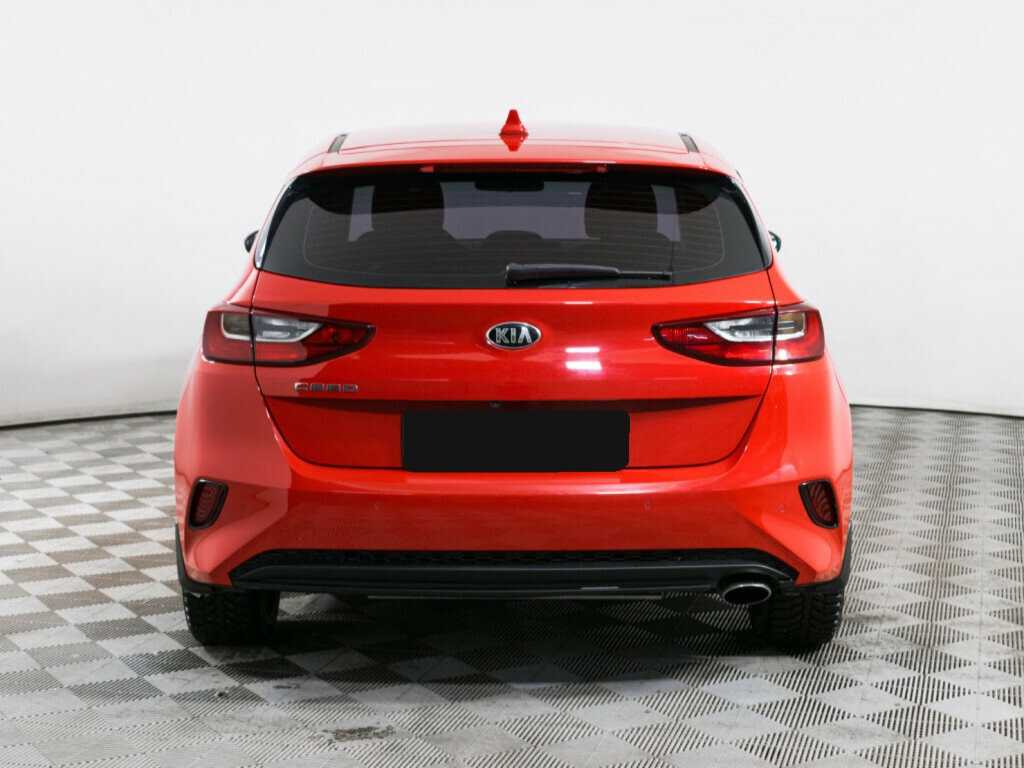 Kia Ceed 2020 года с пробегом. Фото: #4