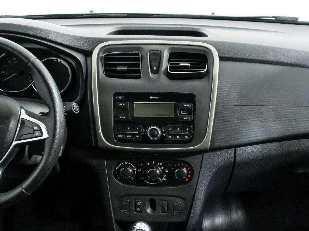 Renault Sandero 2018 года с пробегом. Фото: #13