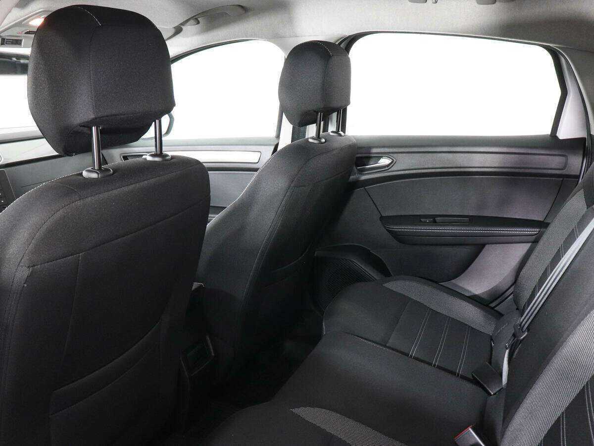 Renault Arkana 2020 года с пробегом. Фото: #11