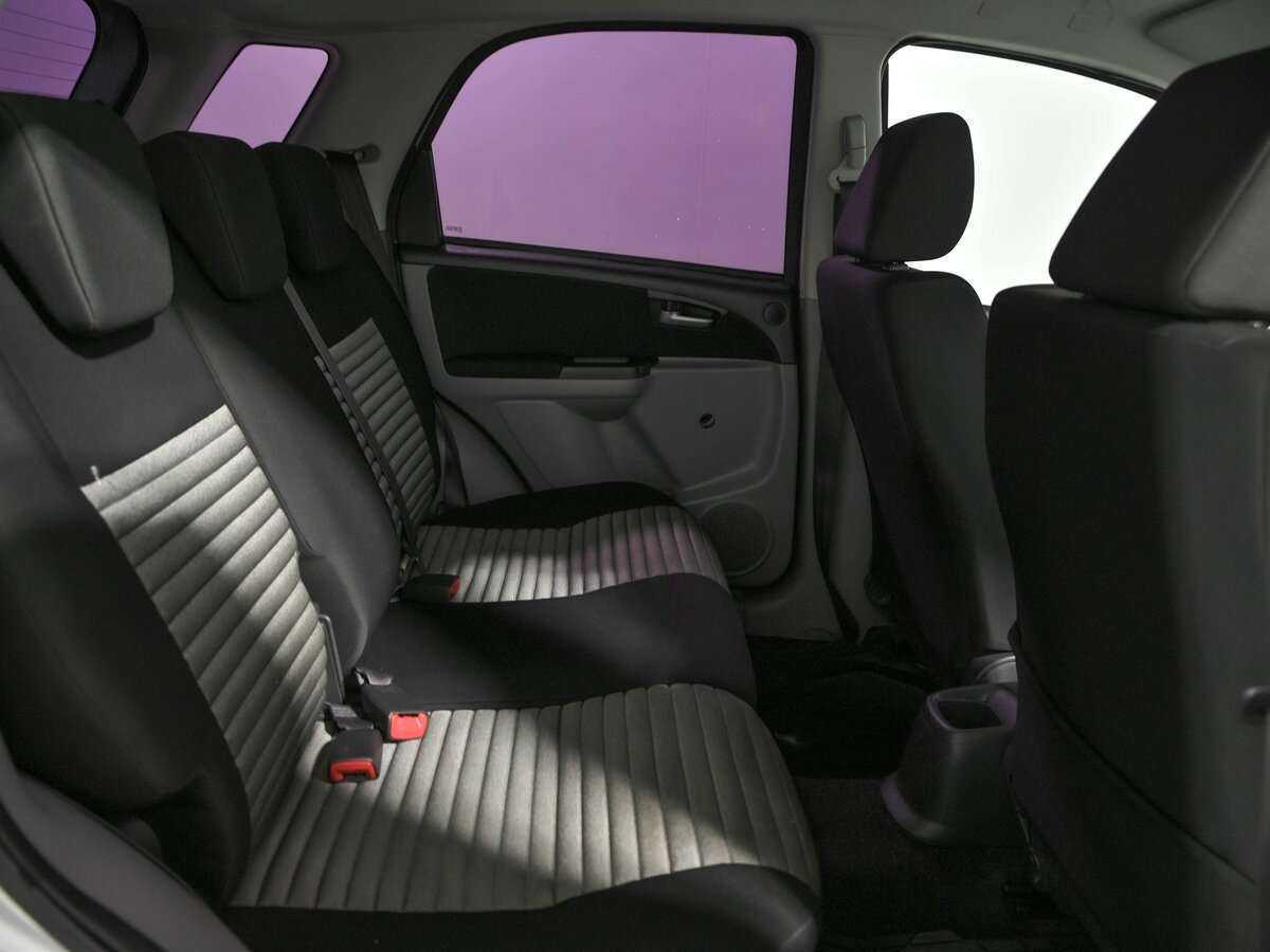 Suzuki SX4 2013 года с пробегом. Фото: #12