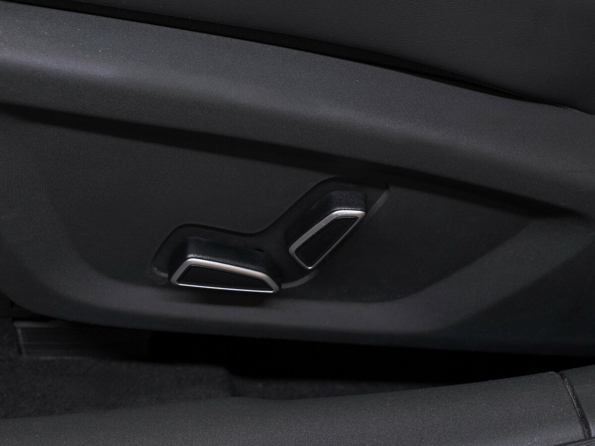 Changan UNI-V 2023 года с пробегом. Фото: #15