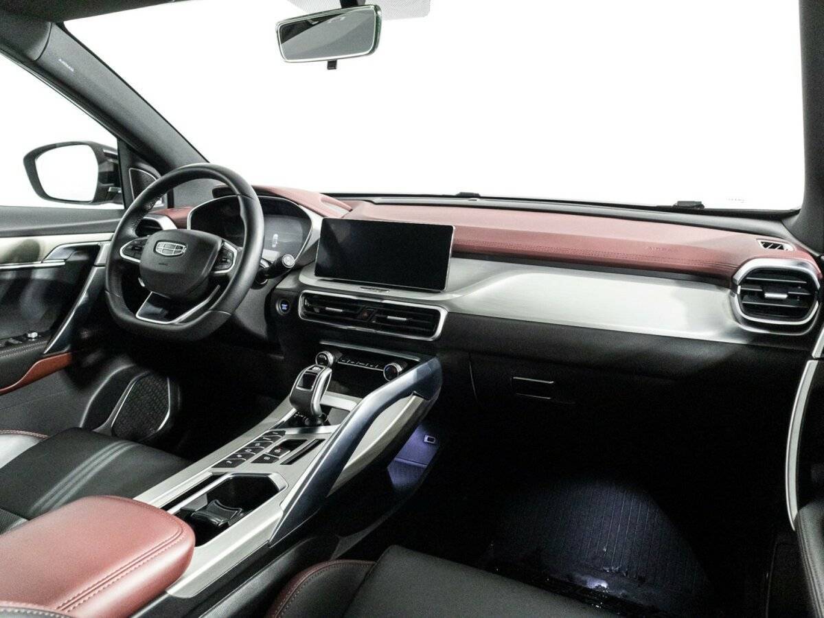 Geely Coolray 2021 года с пробегом. Фото: #8