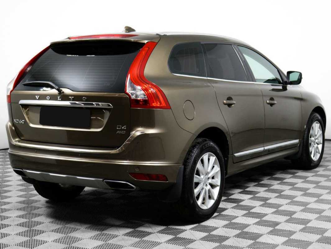 Volvo XC60 2017 года с пробегом. Фото: #4