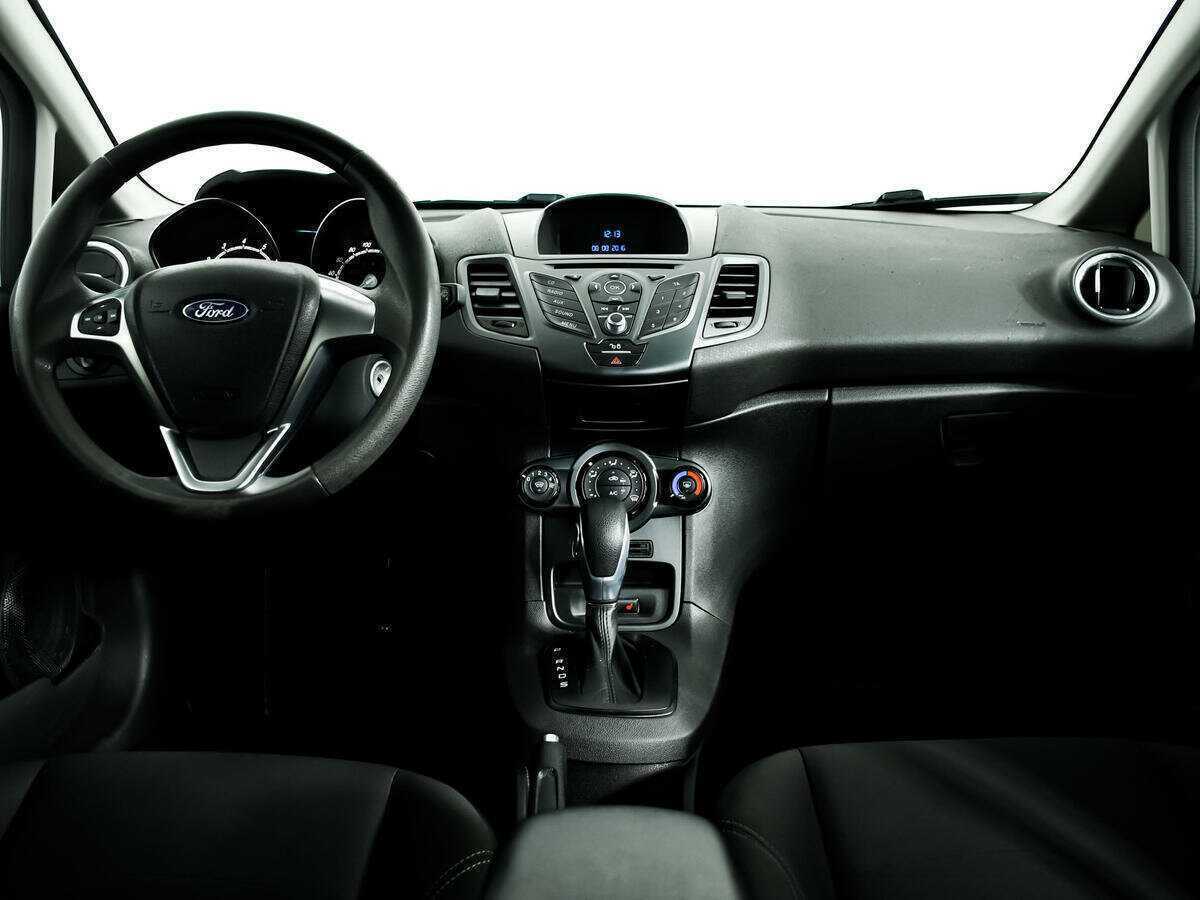 Ford Fiesta 2016 года с пробегом. Фото: #10