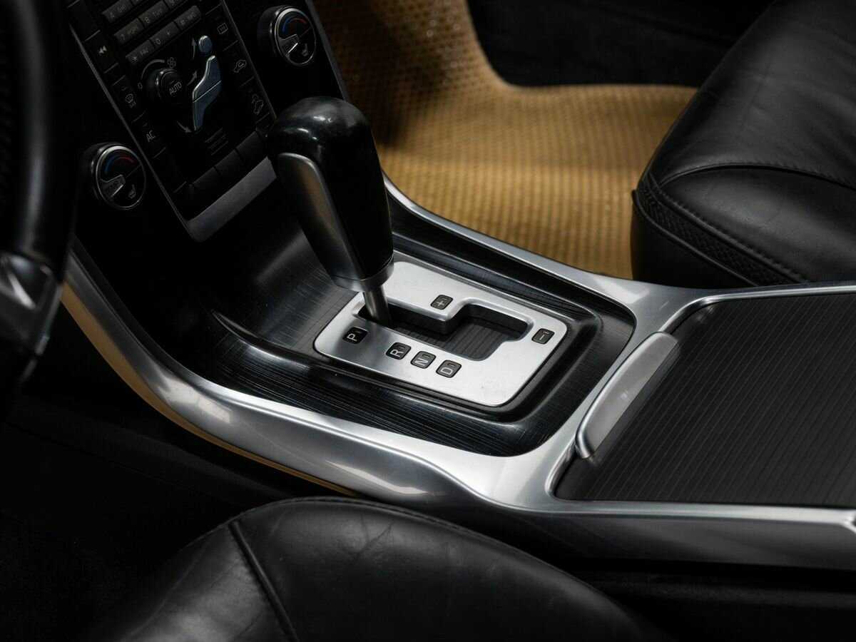 Volvo XC70 2012 года с пробегом. Фото: #15