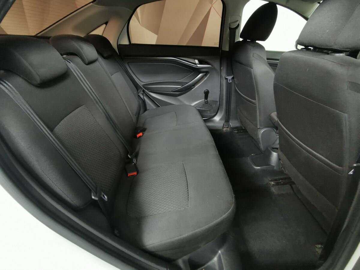 Lada (ВАЗ) Vesta 2017 года с пробегом. Фото: #11