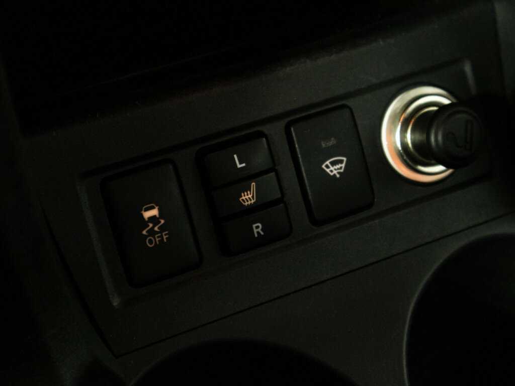 Toyota RAV4 2012 года с пробегом. Фото: #17