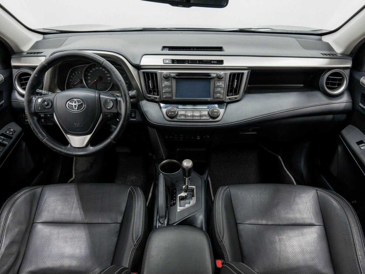 Toyota RAV4 2014 года с пробегом. Фото: #9
