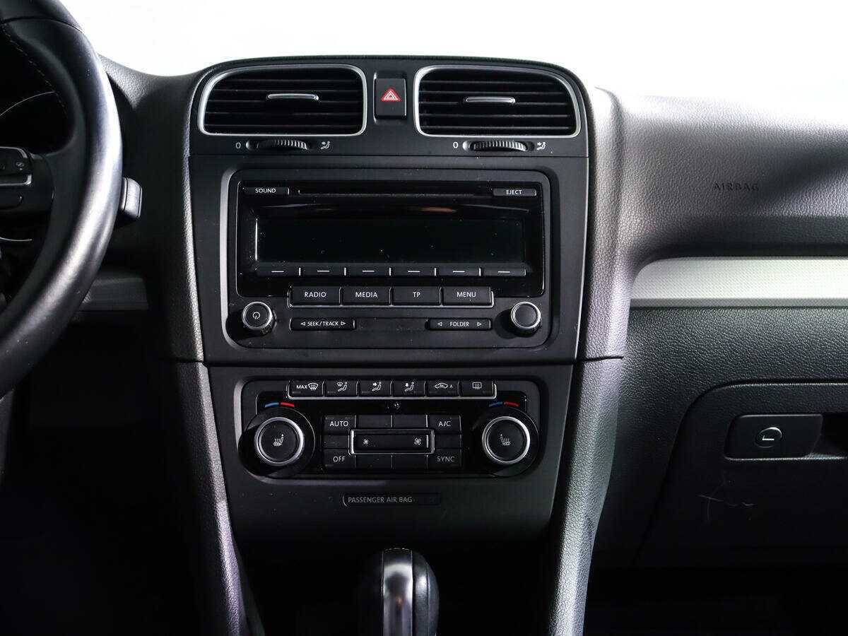 Volkswagen Golf 2012 года с пробегом. Фото: #10