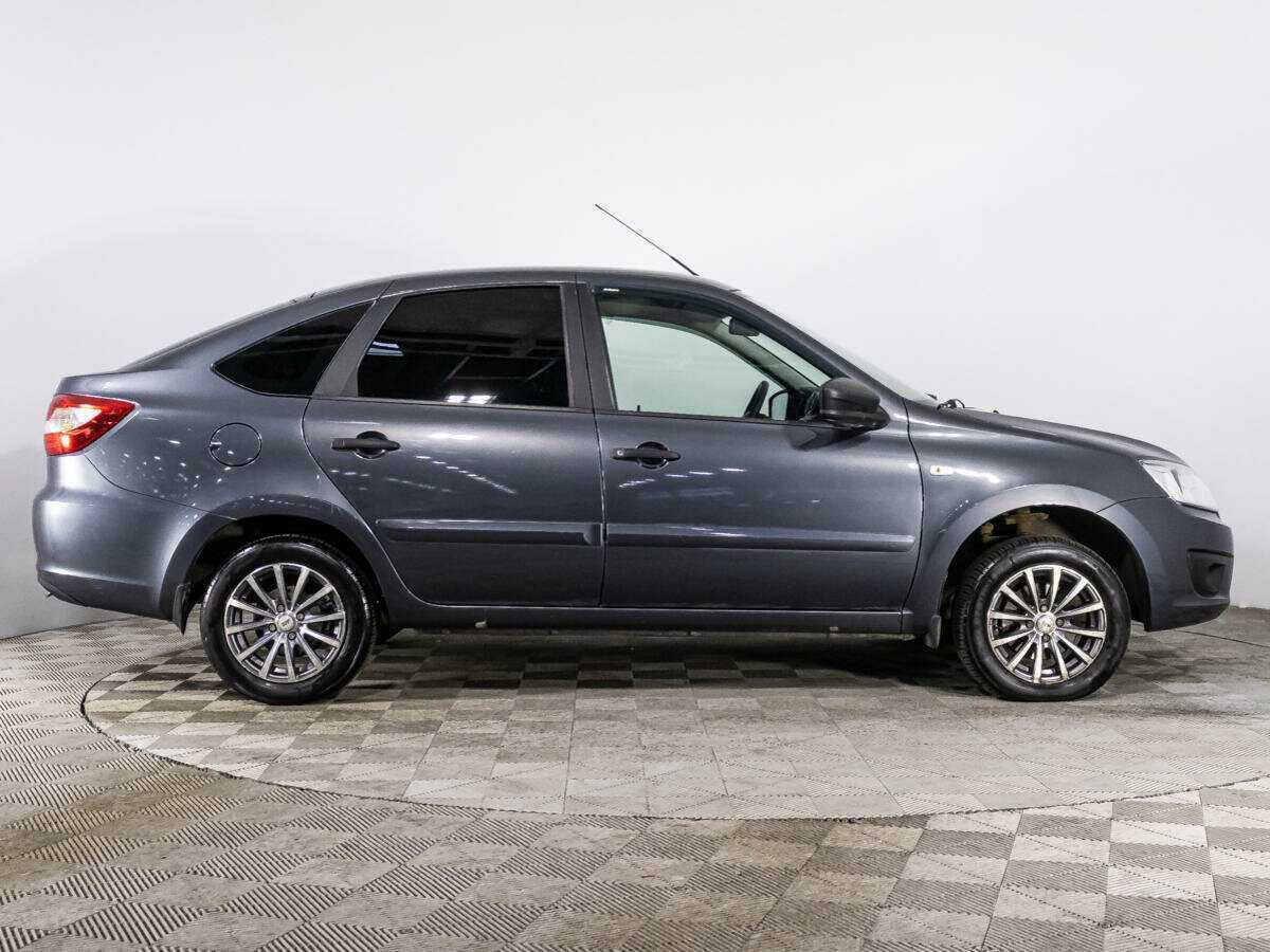 Lada (ВАЗ) Granta 2018 года с пробегом. Фото: #3