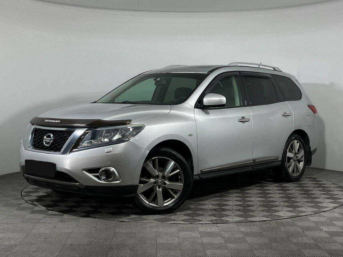 Nissan Pathfinder 2015 года с пробегом. Посмотреть фото