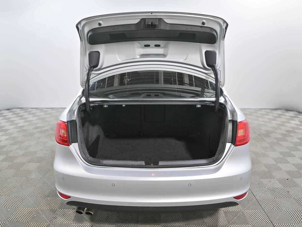 Volkswagen Jetta 2013 года с пробегом. Фото: #16