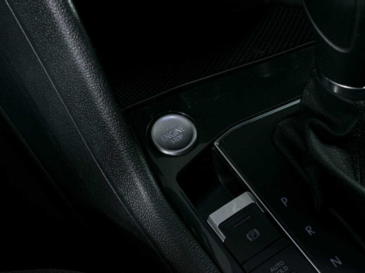 Volkswagen Tiguan 2018 года с пробегом. Фото: #16