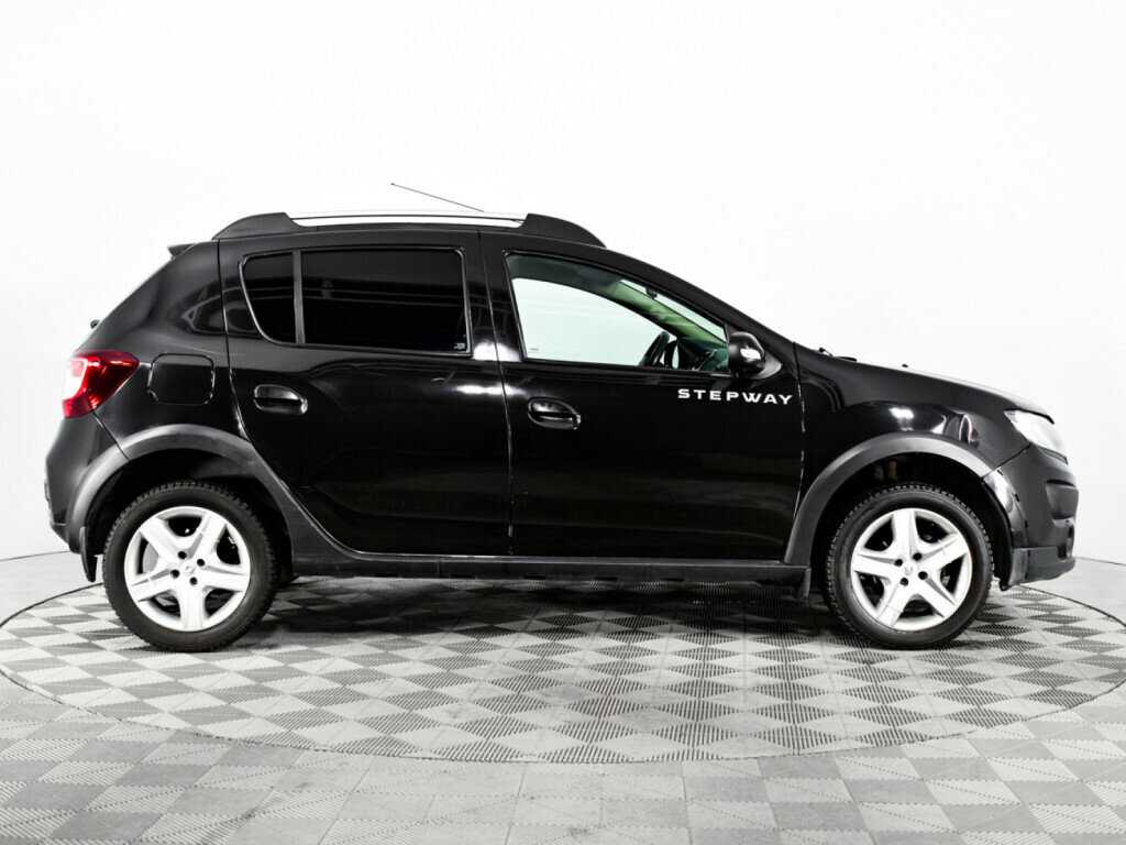 Renault Sandero 2017 года с пробегом. Фото: #3