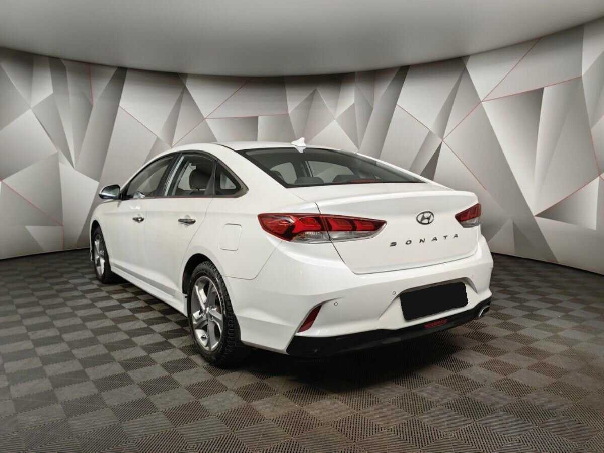 Hyundai Sonata 2018 года с пробегом. Фото: #3