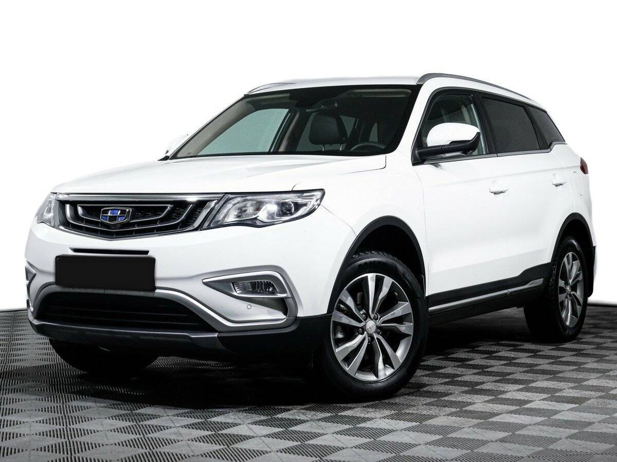 Geely Atlas 2021 года с пробегом. Посмотреть фото