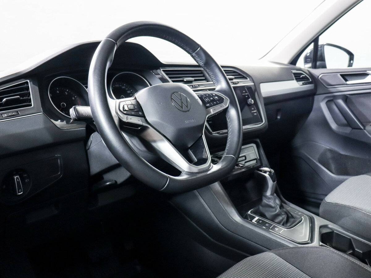 Volkswagen Tiguan 2021 года с пробегом. Фото: #13