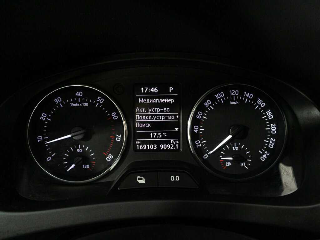 Skoda Rapid 2015 года с пробегом. Фото: #11