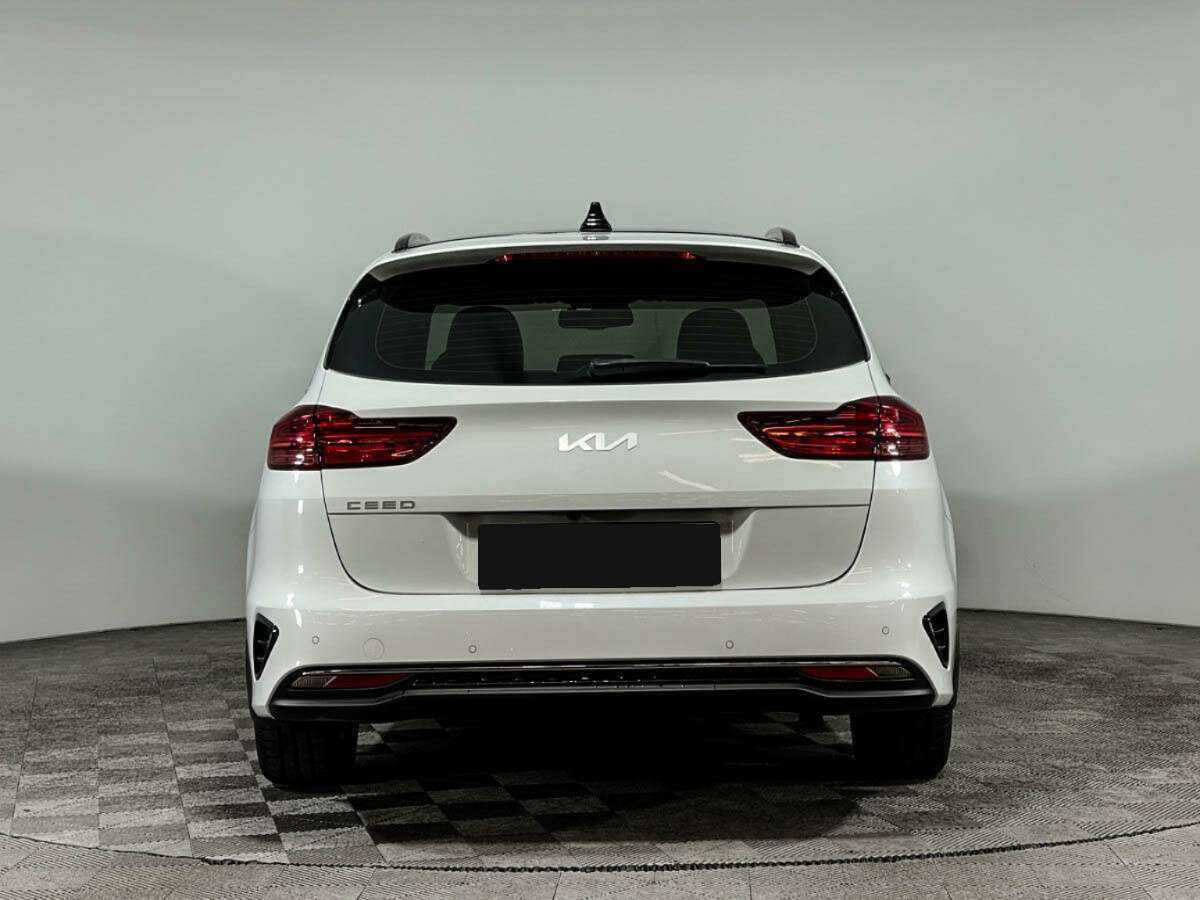Kia Ceed 2021 года с пробегом. Фото: #4