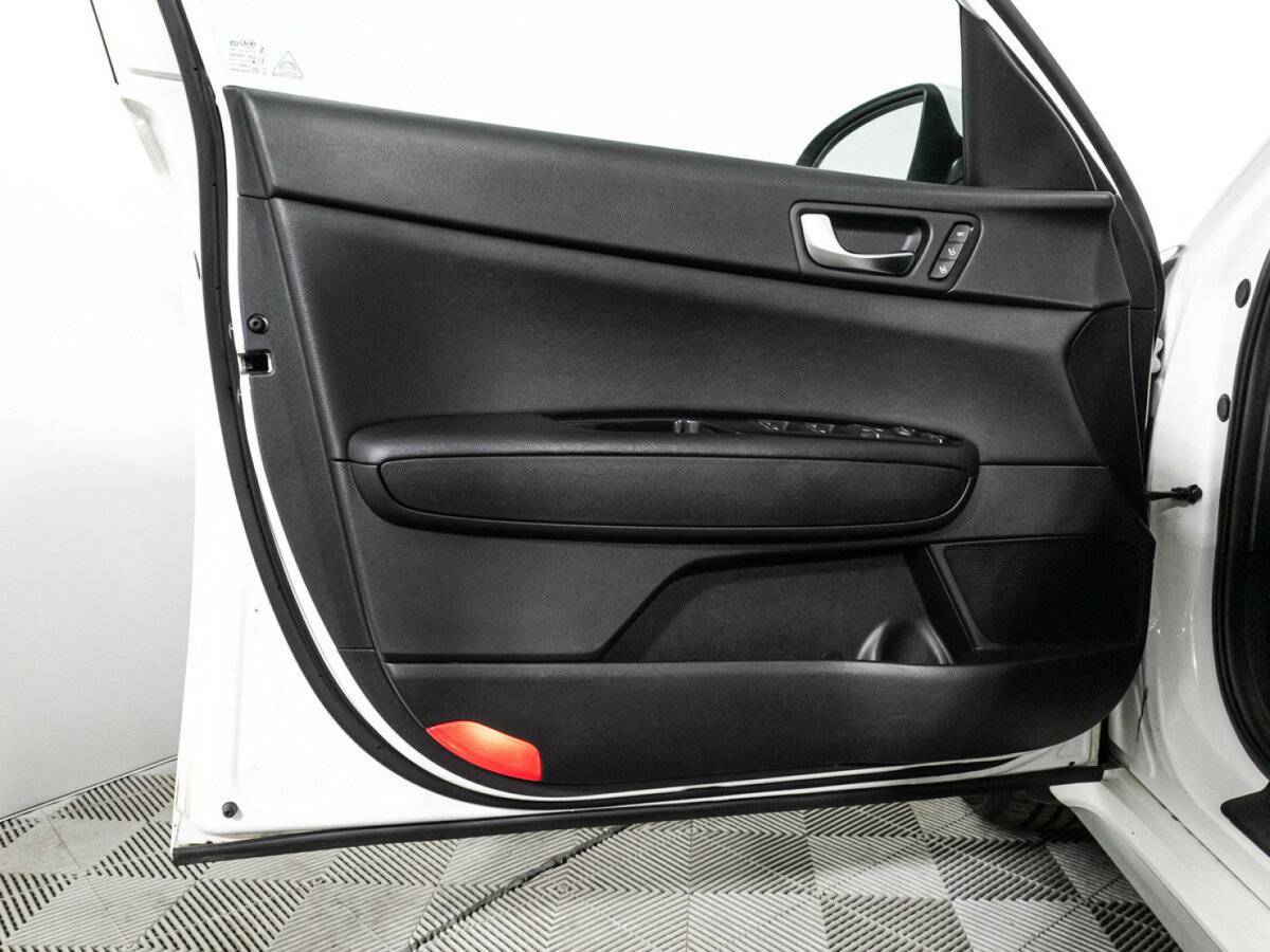 Kia Optima 2020 года с пробегом. Фото: #30