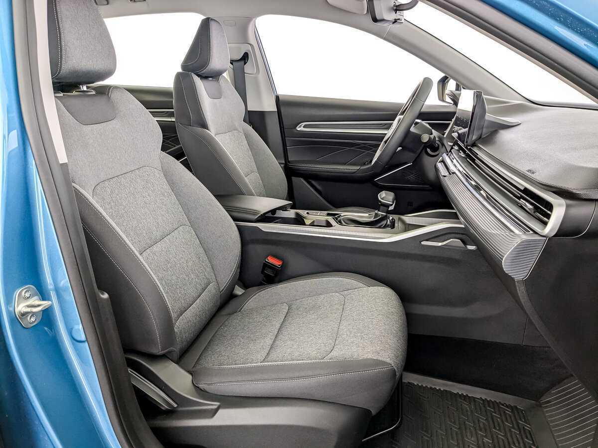 Geely Emgrand 2023 года с пробегом. Фото: #20