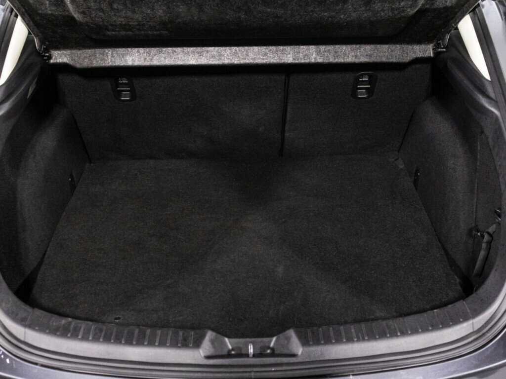 Mazda 3 2014 года с пробегом. Фото: #13