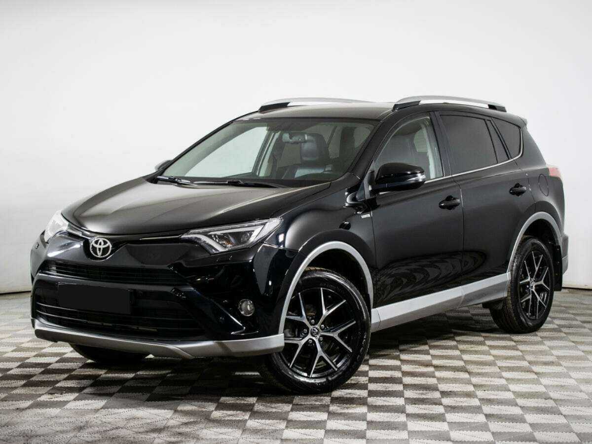 Toyota RAV4 2017 года с пробегом. Посмотреть фото