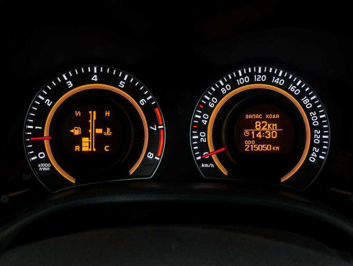 Toyota Corolla 2012 года с пробегом. Фото: #14