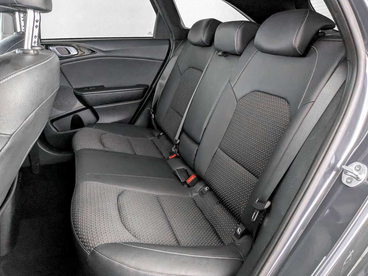 Kia Ceed 2021 года с пробегом. Фото: #9