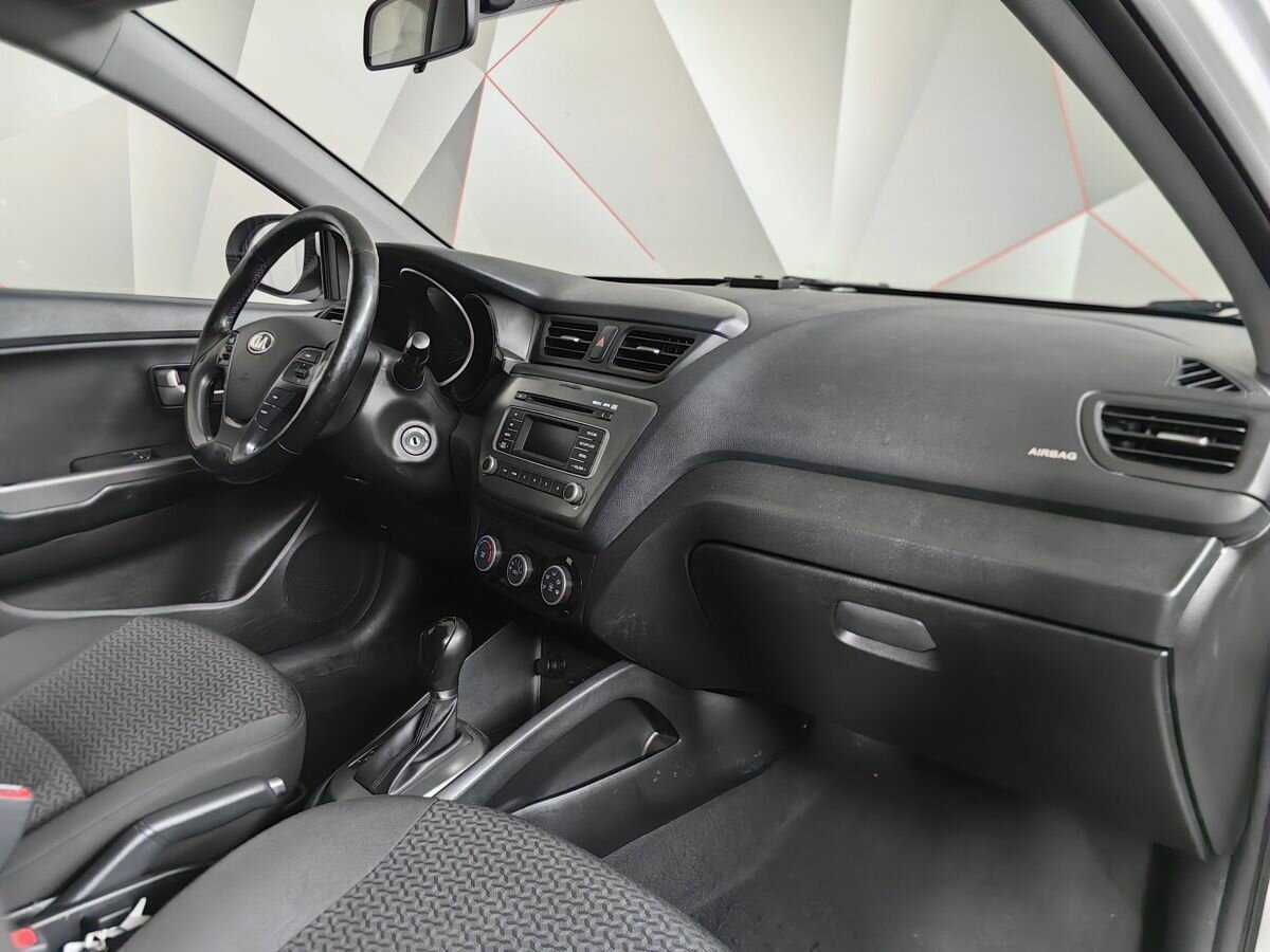 Kia Rio 2017 года с пробегом. Фото: #8