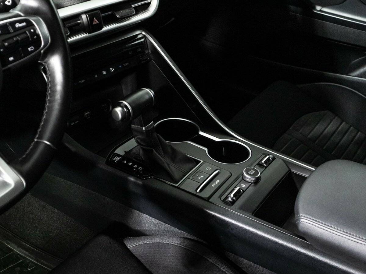 Kia K5 2021 года с пробегом. Фото: #22