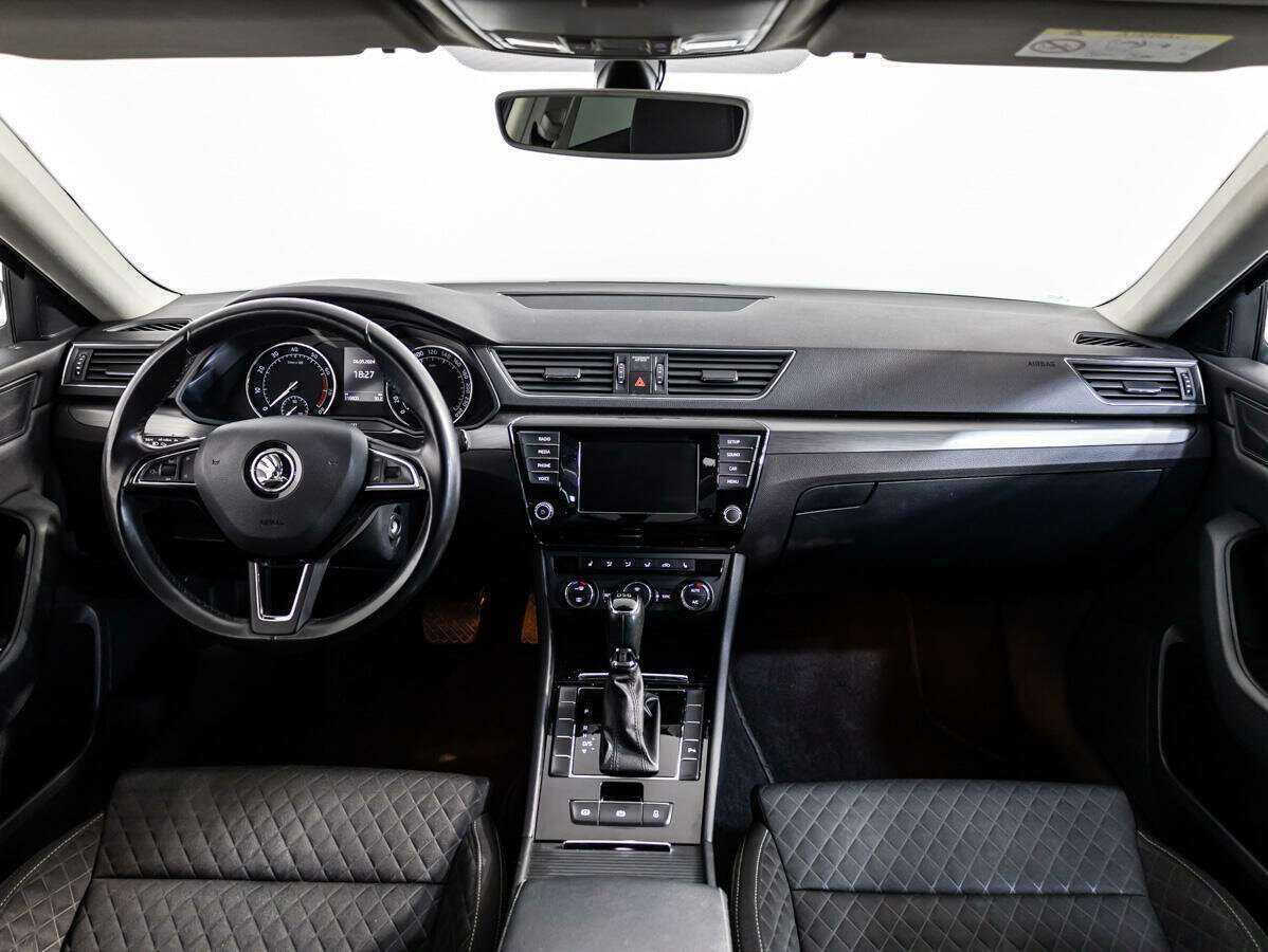 Skoda Superb 2016 года с пробегом. Фото: #8