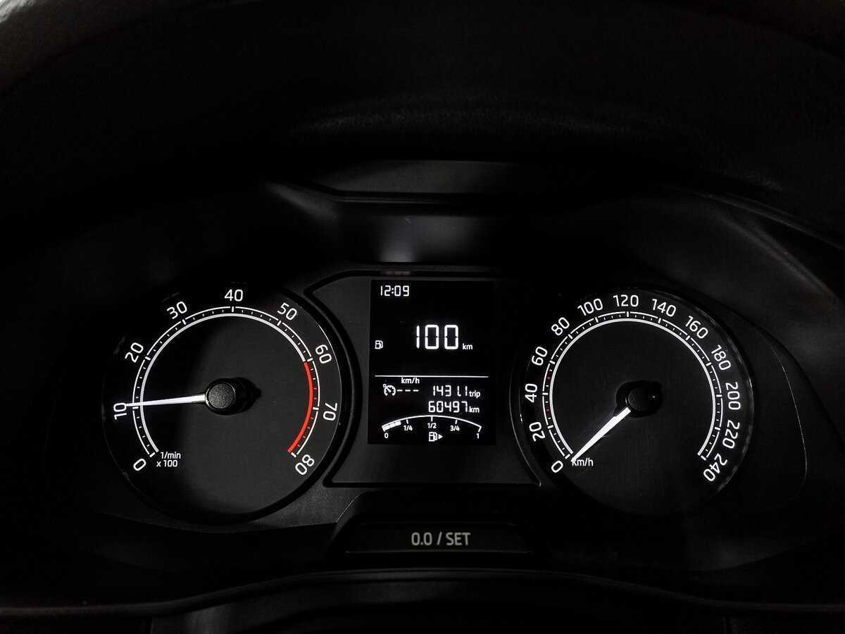 Skoda Rapid 2021 года с пробегом. Фото: #9