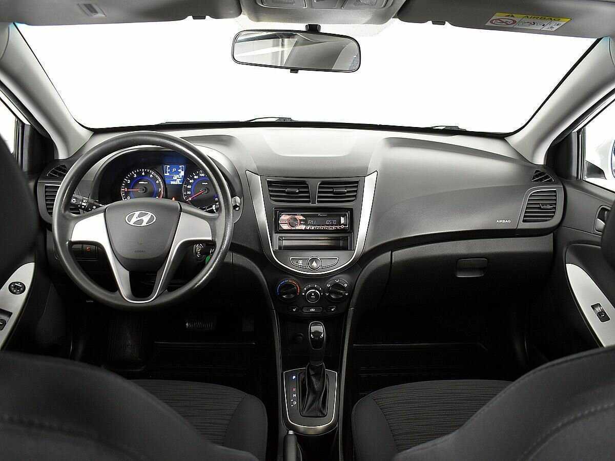 Hyundai Solaris 2014 года с пробегом. Фото: #9