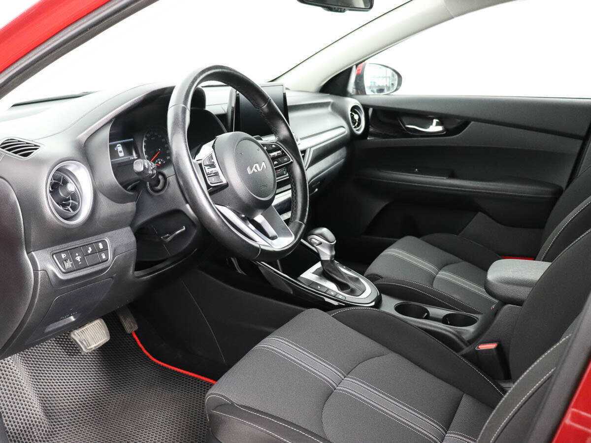 Kia Cerato 2021 года с пробегом. Фото: #8