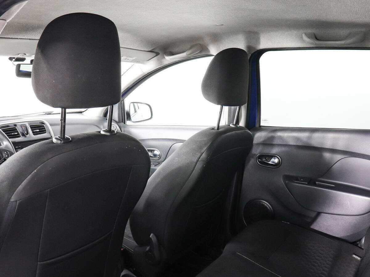 Renault Sandero 2016 года с пробегом. Фото: #10