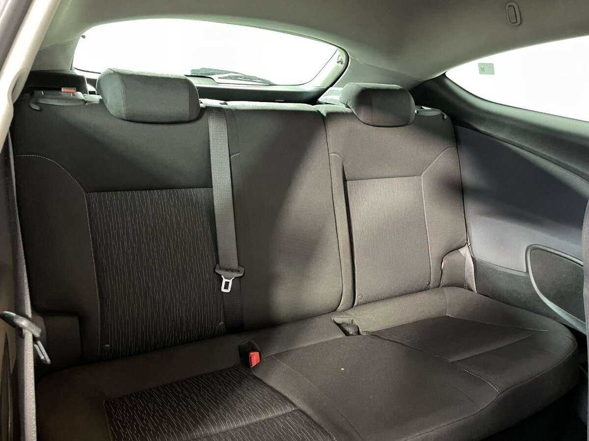 Opel Astra 2013 года с пробегом. Фото: #14