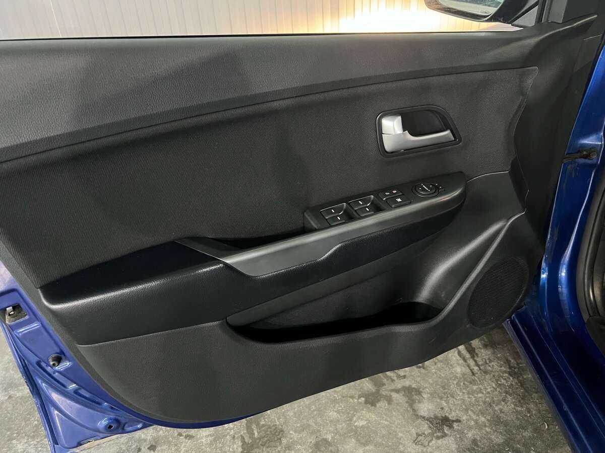 Kia Rio 2013 года с пробегом. Фото: #8