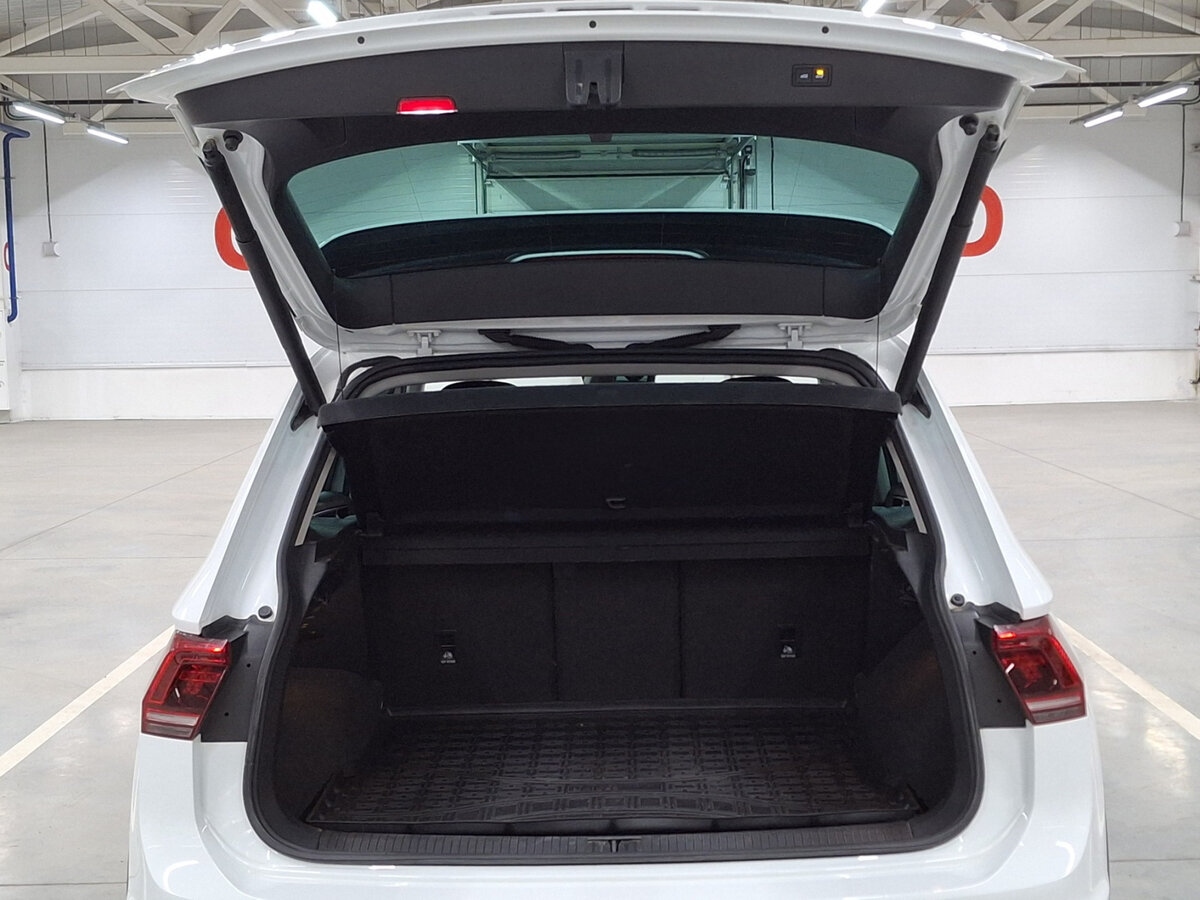 Volkswagen Tiguan 2020 года с пробегом. Фото: #9
