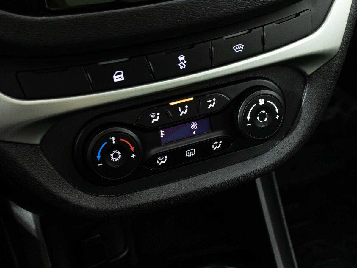 Lada (ВАЗ) Vesta 2021 года с пробегом. Фото: #17