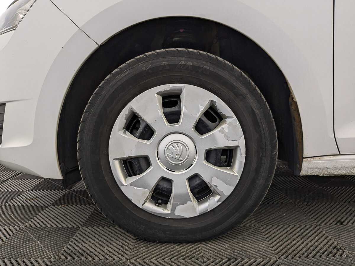 Skoda Rapid 2017 года с пробегом. Фото: #11