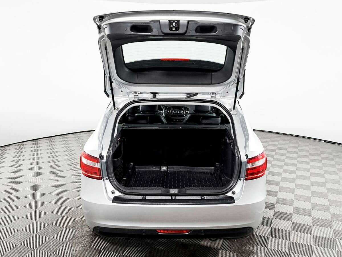 Lada (ВАЗ) Vesta 2019 года с пробегом. Фото: #9