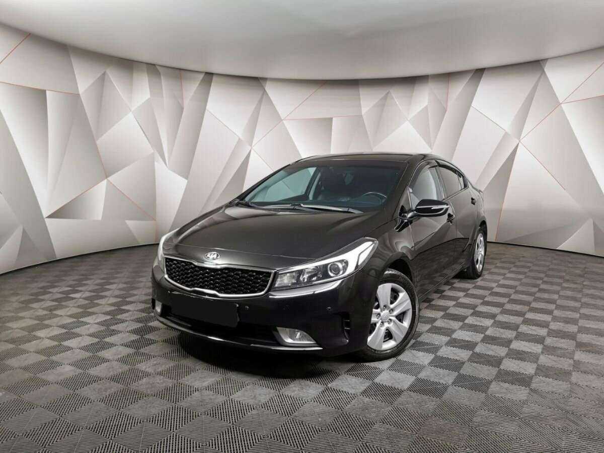 Kia Cerato 2017 года с пробегом. Посмотреть фото