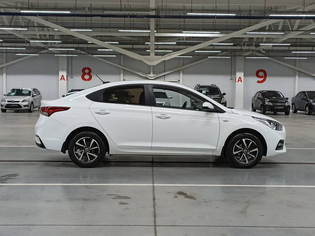 Hyundai Solaris 2017 года с пробегом. Фото: #3