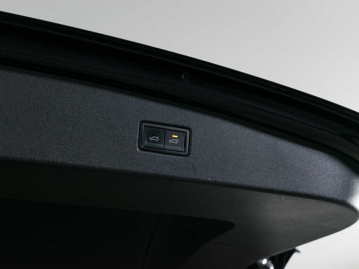 Volkswagen Tiguan 2020 года с пробегом. Фото: #7